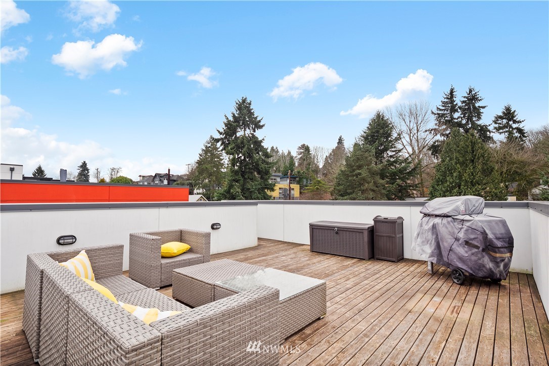 3932 South Brandon Street, Unit B Seattle, WA 98118 - Photo 27 of 29 a view of outdoor kitchen outdoor kitchen