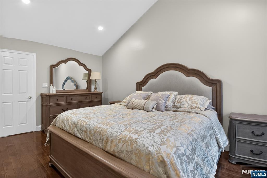 75 Washington Court Towaco, NJ 07082 - Photo 22 of 40