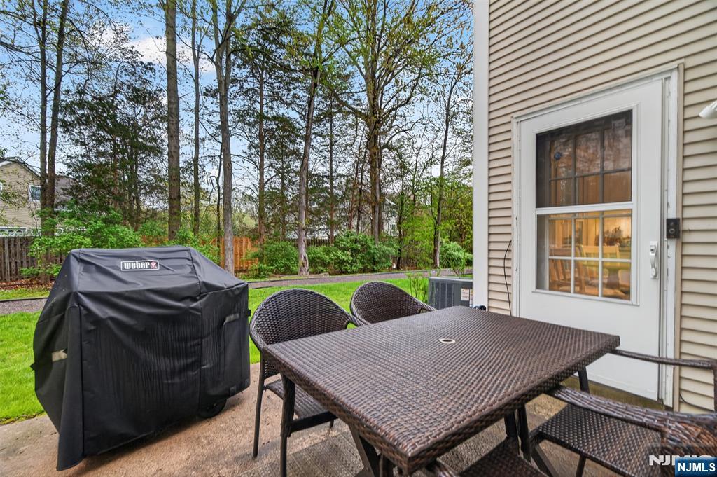 75 Washington Court Towaco, NJ 07082 - Photo 31 of 40