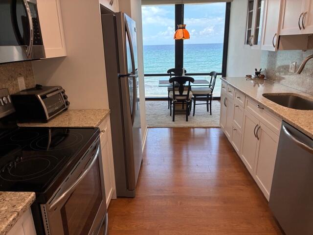 250 South Ocean Boulevard, Unit 3H Boca Raton, FL 33432 - Photo 9 of 46 IMG_9265