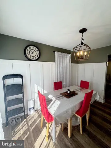 a table and chairs in a room