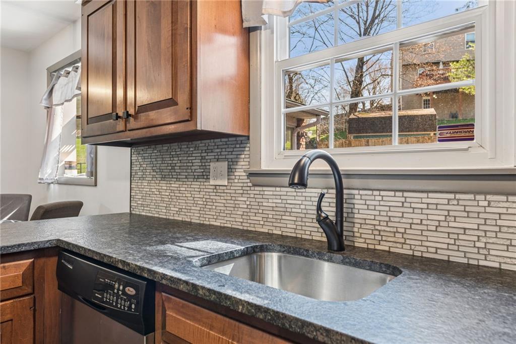 126 Jefferson Drive Apollo, PA 15613 - Photo 11 of 31