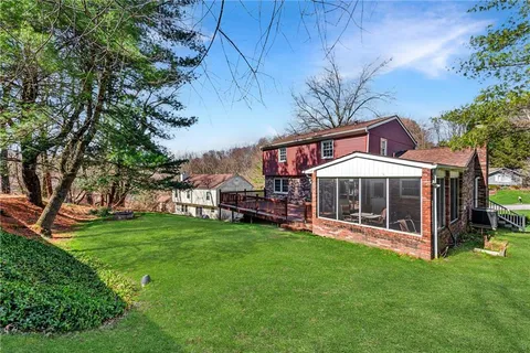 $324,999 | 126 Jefferson Drive, Apollo, PA 15613