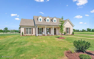 2111 Scott Mdws Lane Hernando, MS 38632 - Photo 2 of 35 front of house