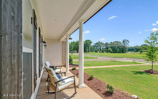 2111 Scott Mdws Lane Hernando, MS 38632 - Photo 3 of 35 frontporch