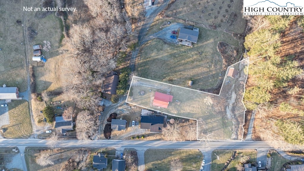 40 Painter Road Banner Elk, NC 28604 - Photo 9 of 45 a view of outside area