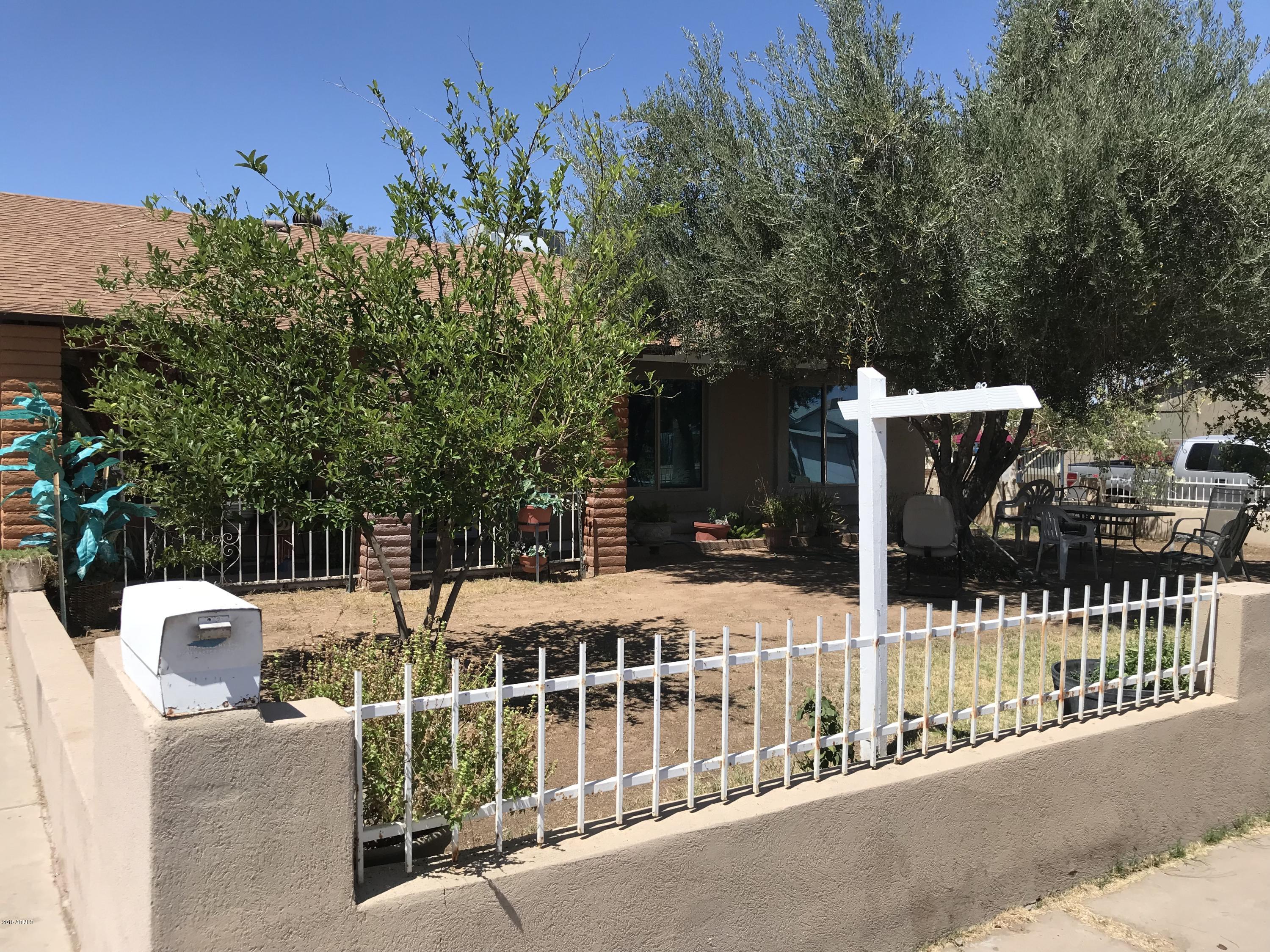 4140 East Apollo Road Phoenix, AZ 85042 - Photo 11 of 14 3EEAC2A0-BE63-4E64-B95E-2684BF630313