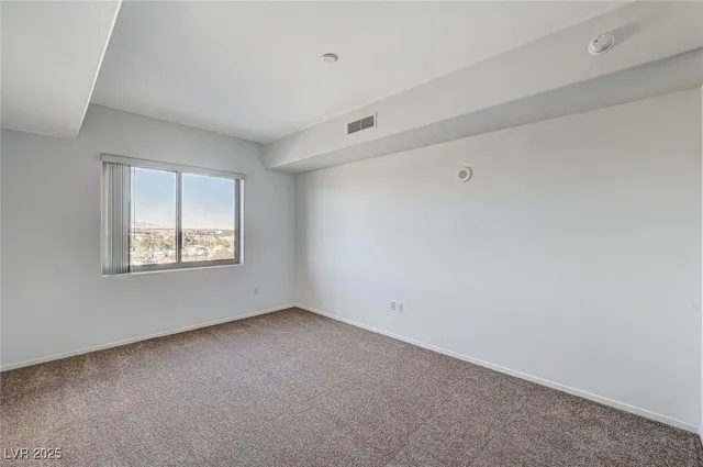 $2,000 | 8255 South Las Vegas Boulevard, Unit 718, Las Vegas, NV 89123