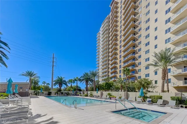 $2,000 | 8255 South Las Vegas Boulevard, Unit 718, Las Vegas, NV 89123