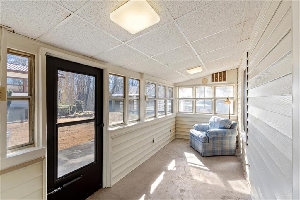 3186 Highway 411 White, GA 30184 - Photo 14 of 20 a living room with furniture and a large window