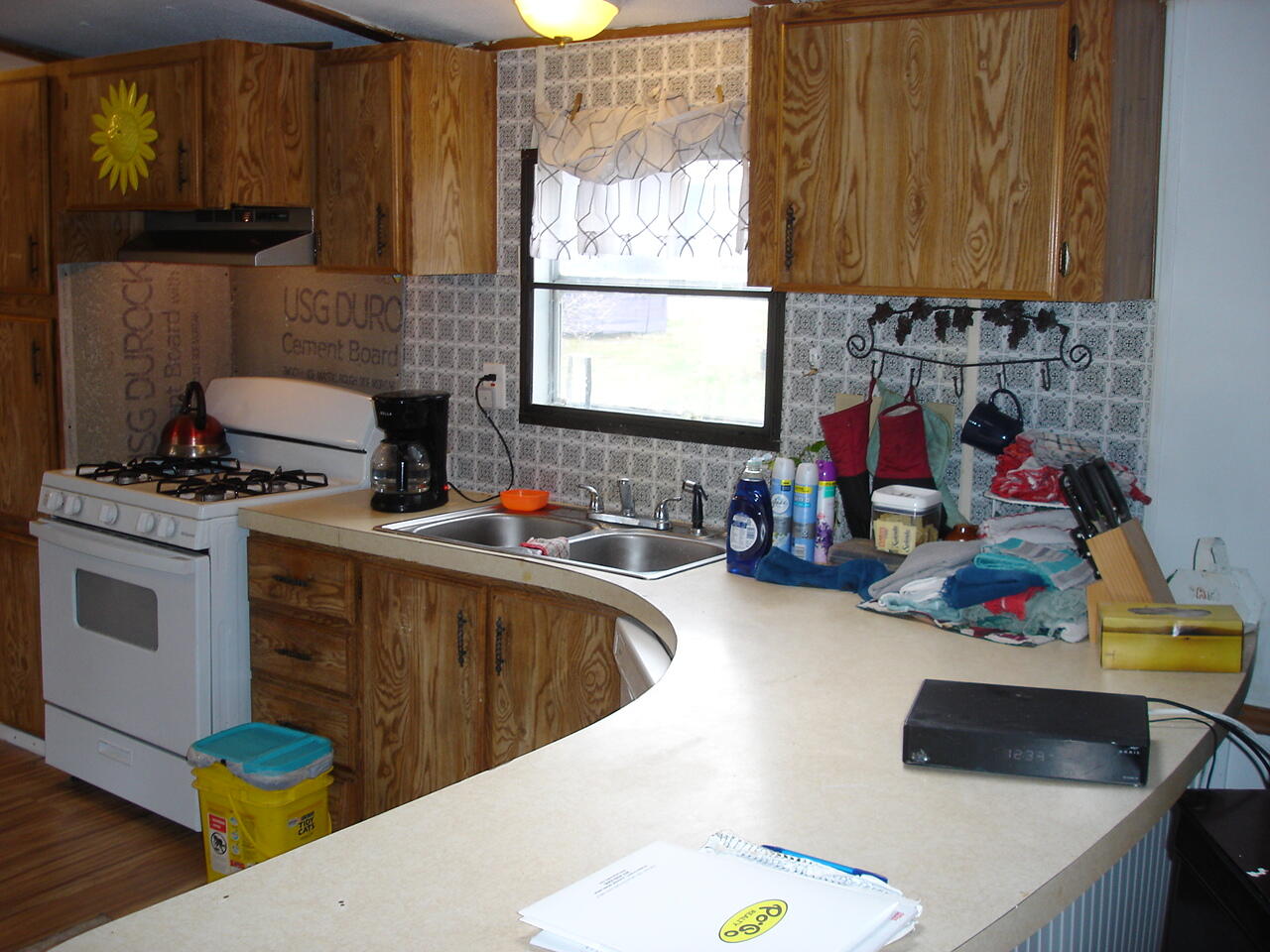 9 Holiday Lane Standish, ME 04084 - Photo 11 of 27 DSC09732