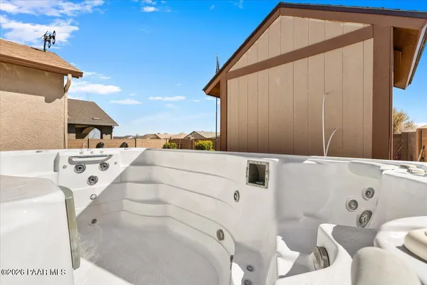 $400,000 | 8117 North Racehorse Road, Prescott Valley, AZ 86315