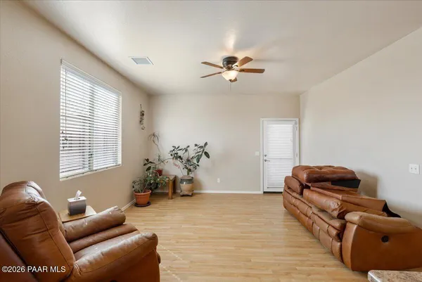 $400,000 | 8117 North Racehorse Road, Prescott Valley, AZ 86315