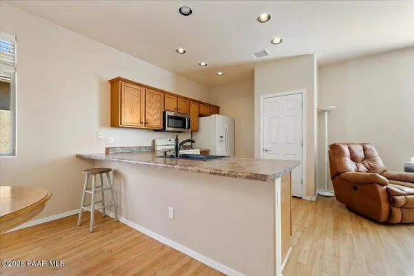 $400,000 | 8117 North Racehorse Road, Prescott Valley, AZ 86315