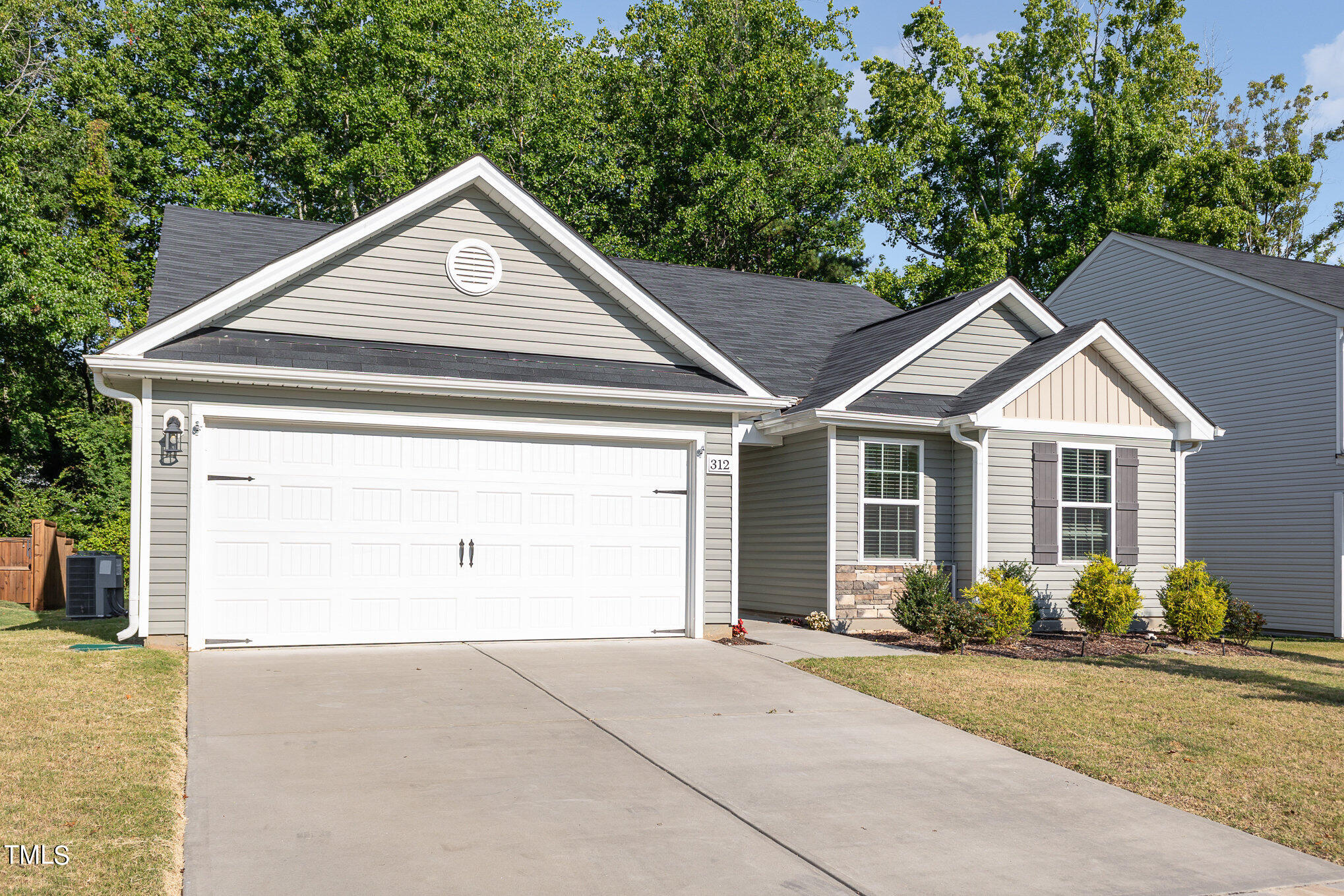 312 Rustling Way Zebulon, NC 27597 - Photo 2 of 29 002_bc4a4085-edit