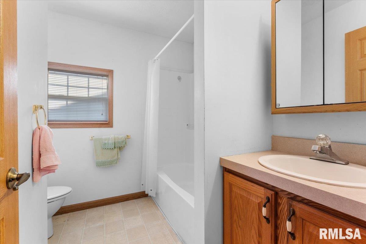 2800 Vía Rosso, Unit 194 Springfield, IL 62703 - Photo 16 of 30