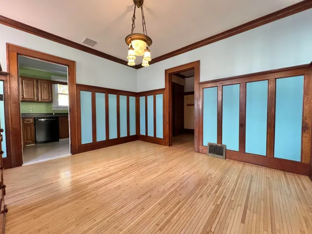 $294,900 | 113 North Vita Avenue, Beaver Dam, WI 53916