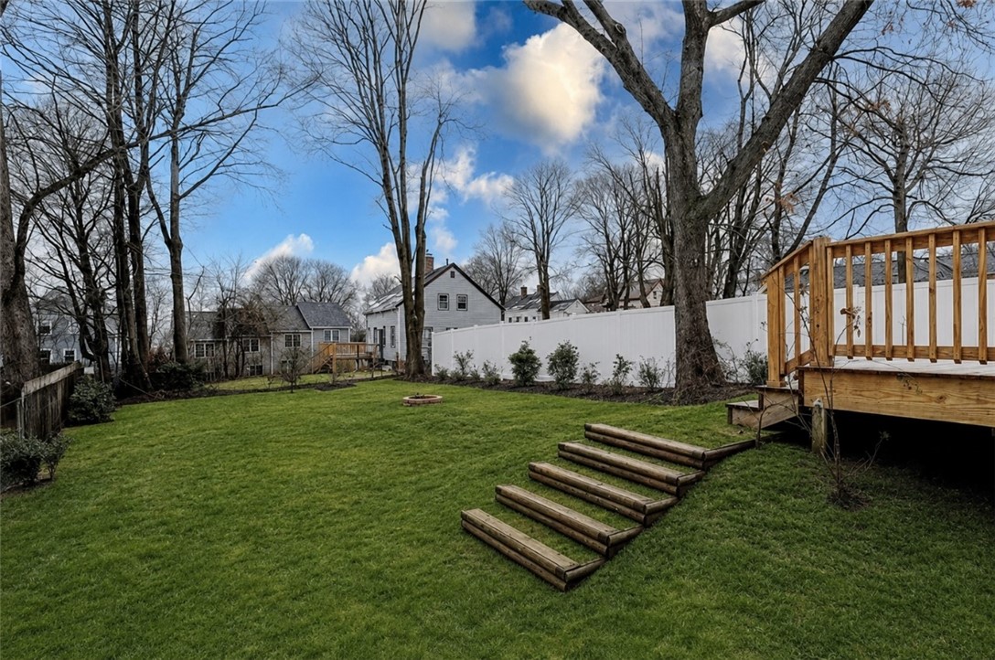 38 Pleasant Street Providence, RI 02906 - Photo 2 of 16
