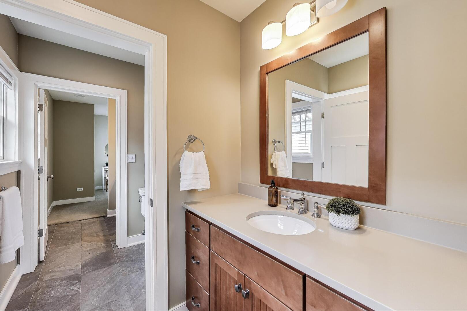 258 North Maple Avenue Elmhurst, IL 60126 - Photo 23 of 34