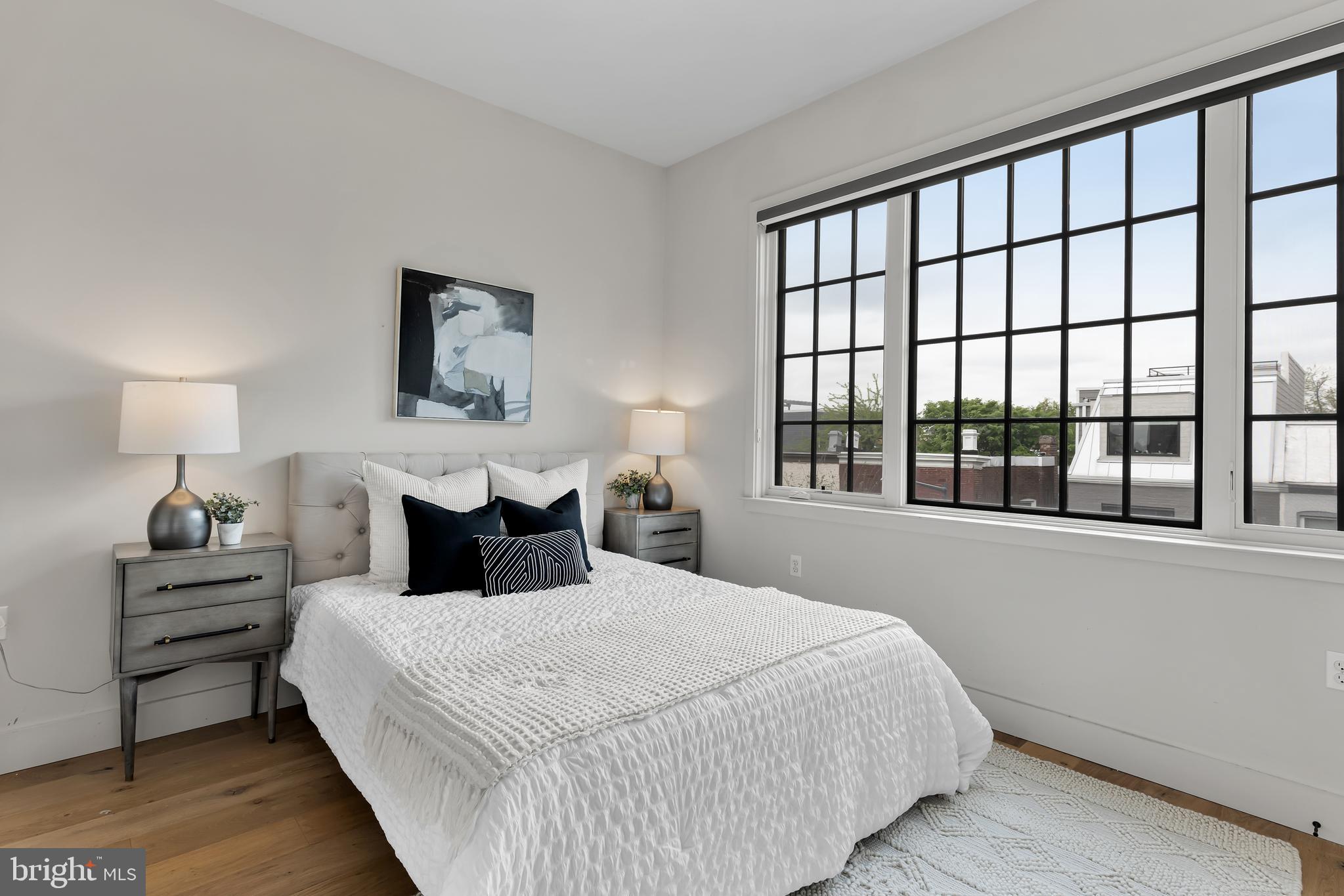 774 Girard Street Northwest, Unit 4W Washington, DC 20001 - Photo 27 of 33