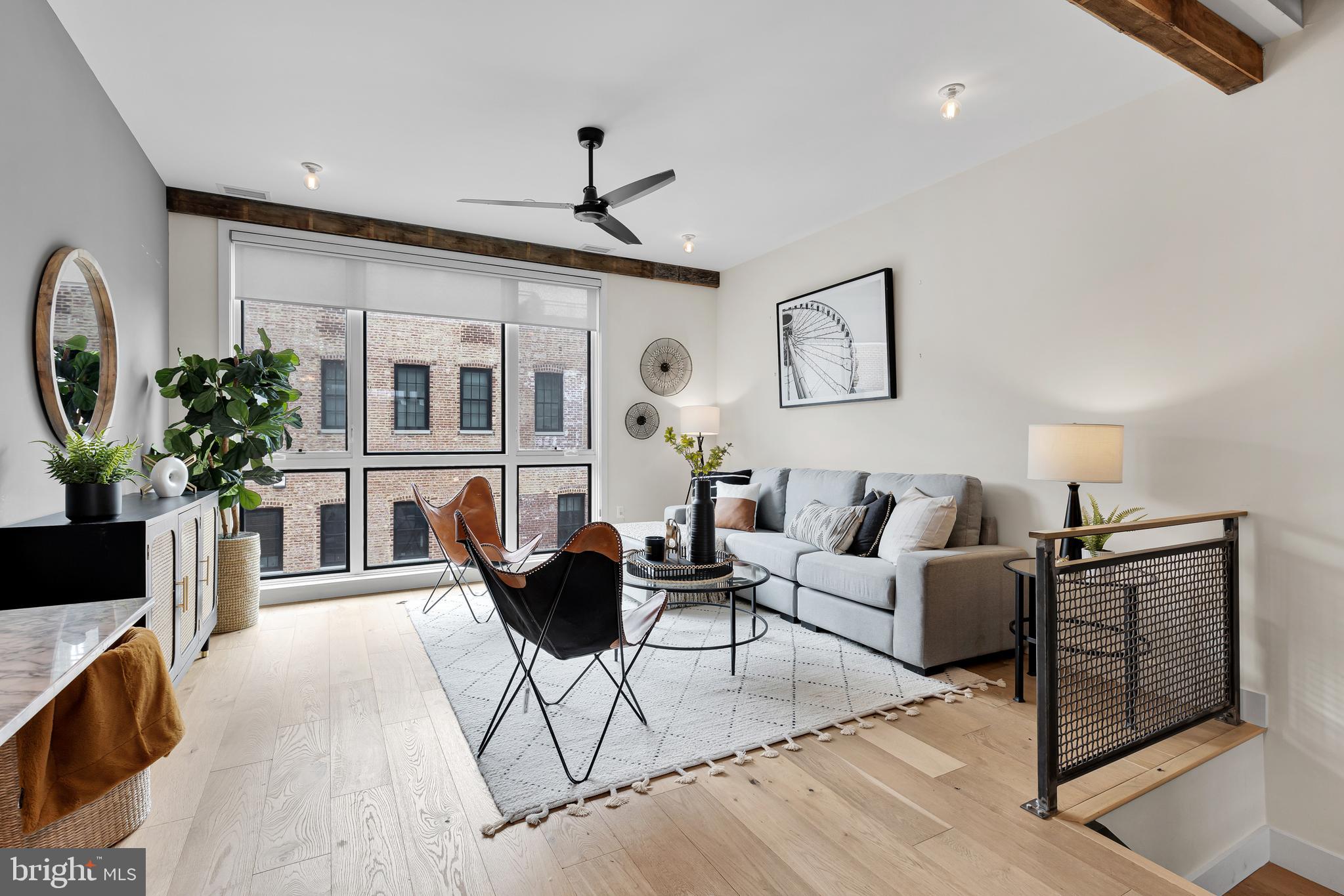 774 Girard Street Northwest, Unit 4W Washington, DC 20001 - Photo 4 of 33
