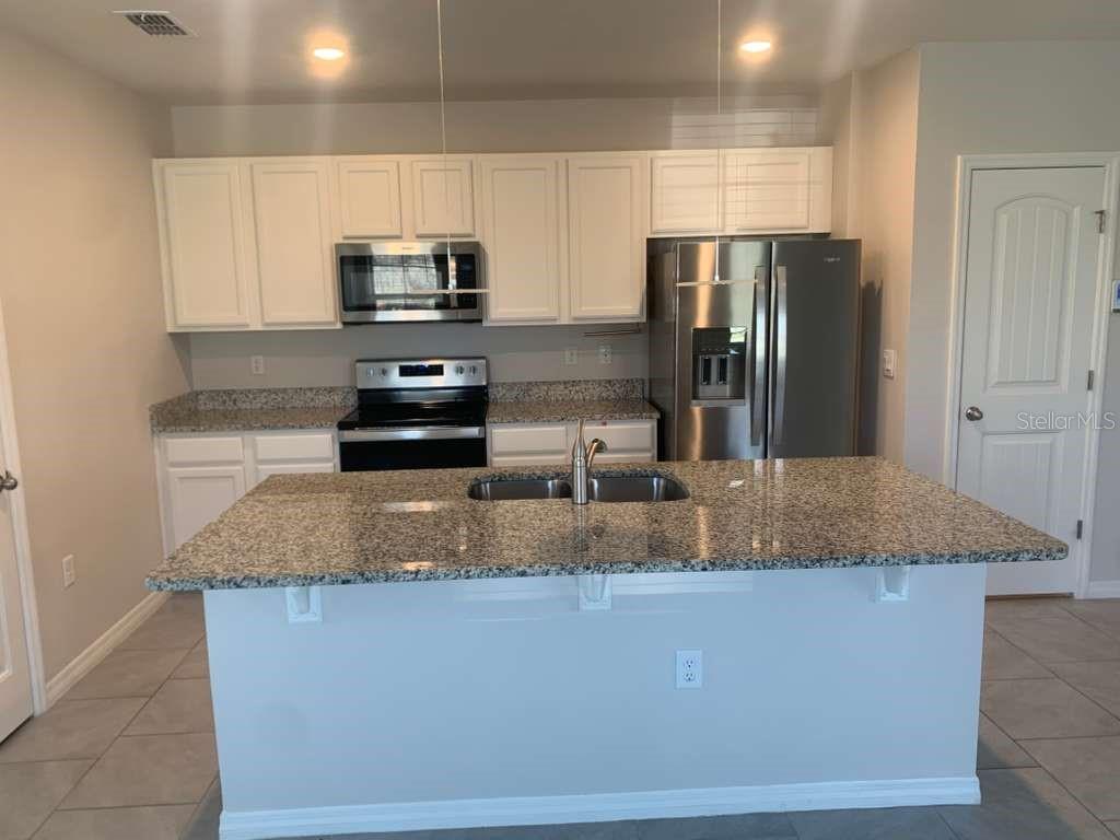 13251 Pontoon Road Winter Garden, FL 34787 - Photo 5 of 12