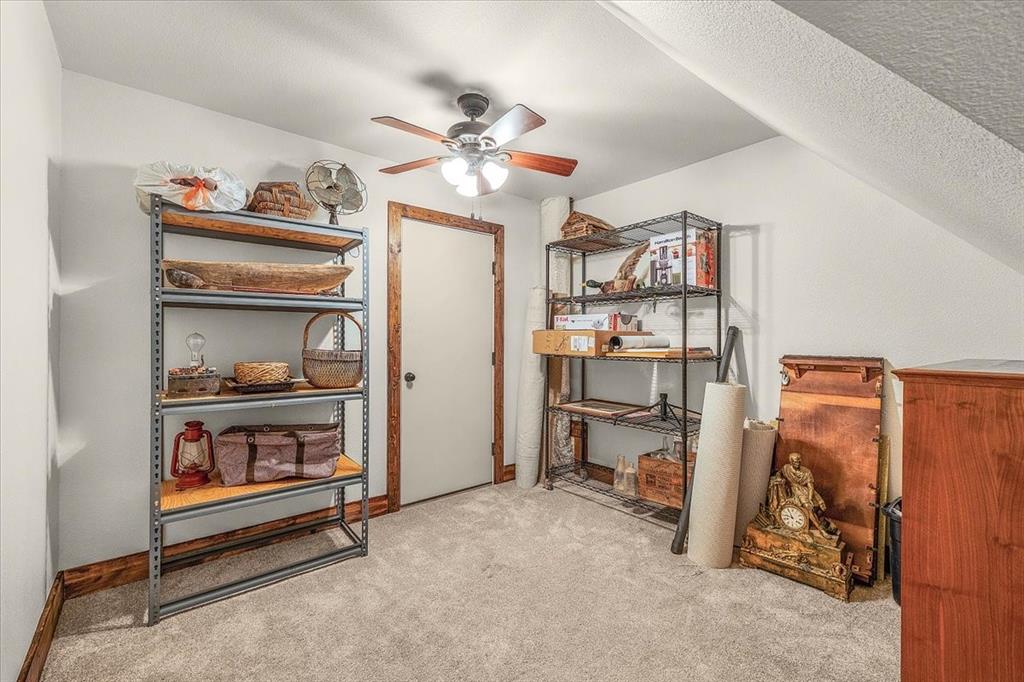 1145 Veal Station Road, Unit A Springtown, TX 76082 - Photo 22 of 40