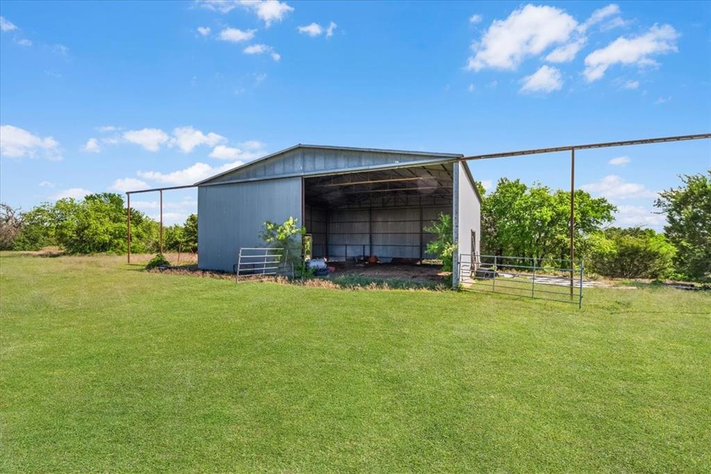 1145 Veal Station Road, Unit A Springtown, TX 76082 - Photo 35 of 40
