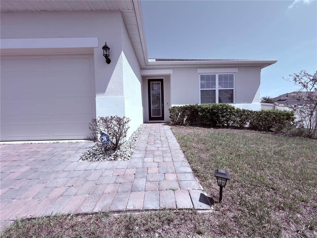 253 Luxmore Road Groveland, FL 34736 - Photo 6 of 41 Gallery Image 6