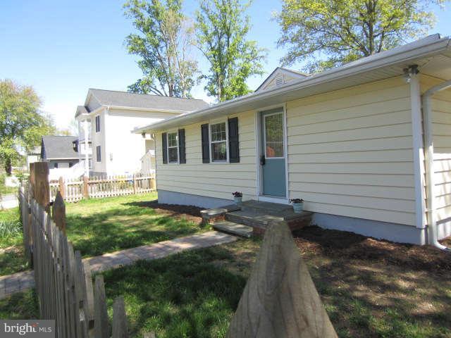 429 Silver Run Road Edgewater, MD 21037 - Photo 27 of 28 Exterior (Front)