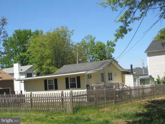 429 Silver Run Road Edgewater, MD 21037 - Photo 7 of 28 Exterior (General)