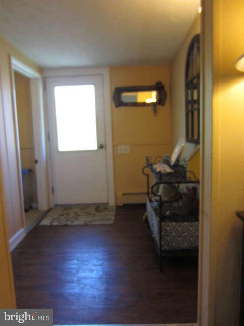 429 Silver Run Road Edgewater, MD 21037 - Photo 8 of 28 Interior (General)
