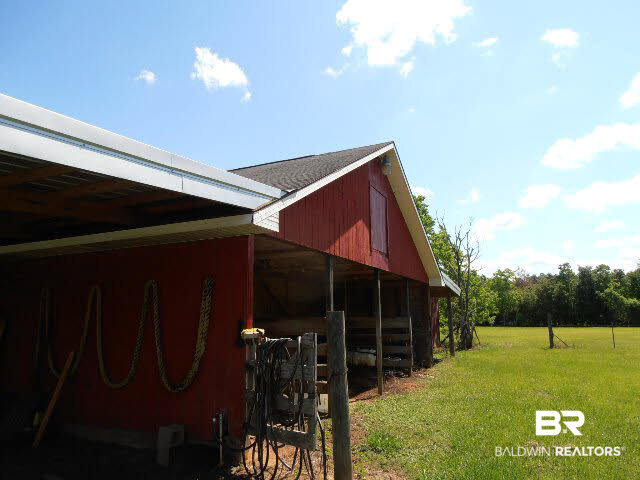 29320 County Road 32 Elberta, AL 36530 - Photo 26 of 41 4 stalls