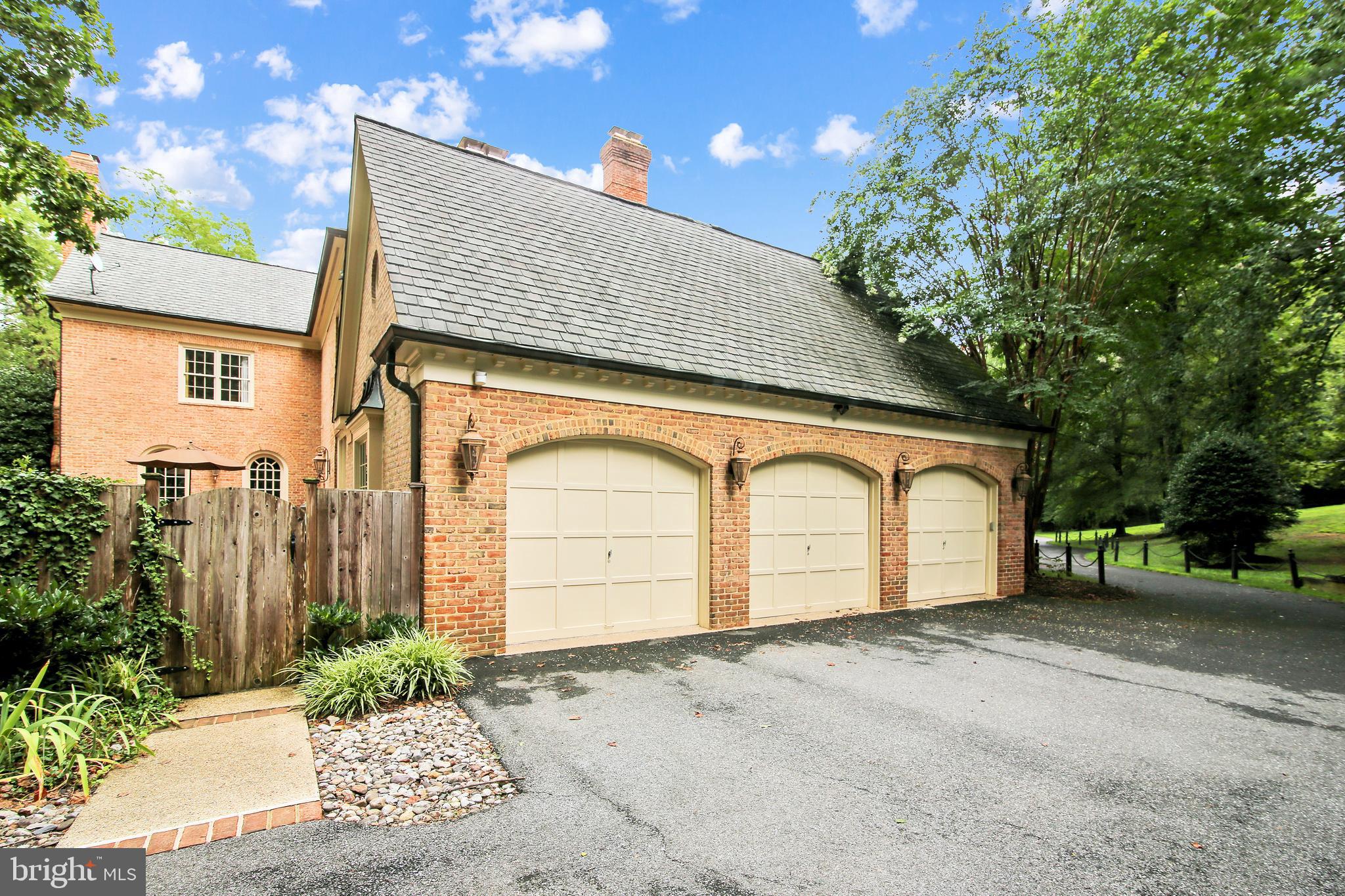 8723 Persimmon Tree Road Potomac, MD 20854 - Photo 2 of 81