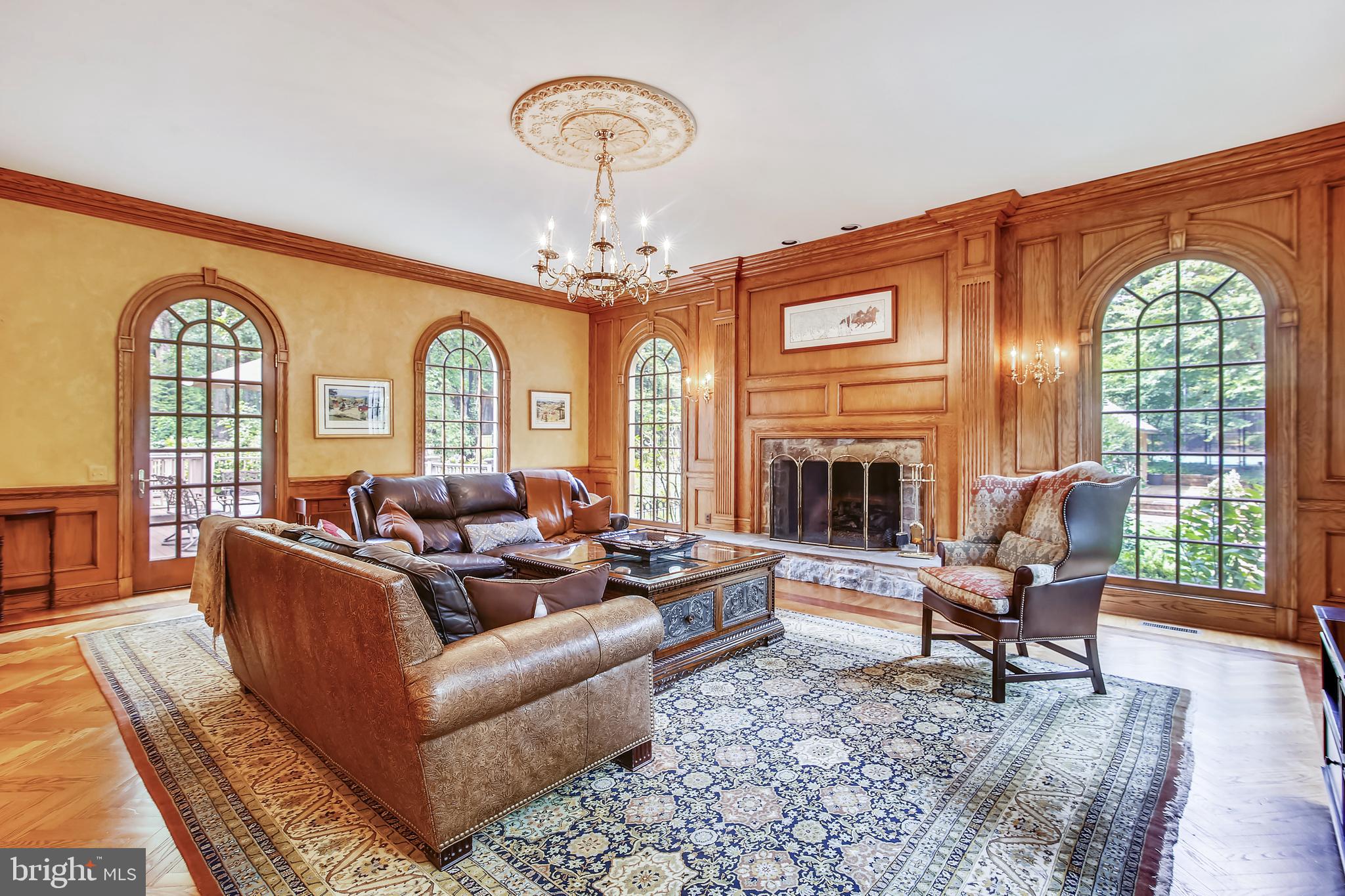 8723 Persimmon Tree Road Potomac, MD 20854 - Photo 14 of 81 Family room