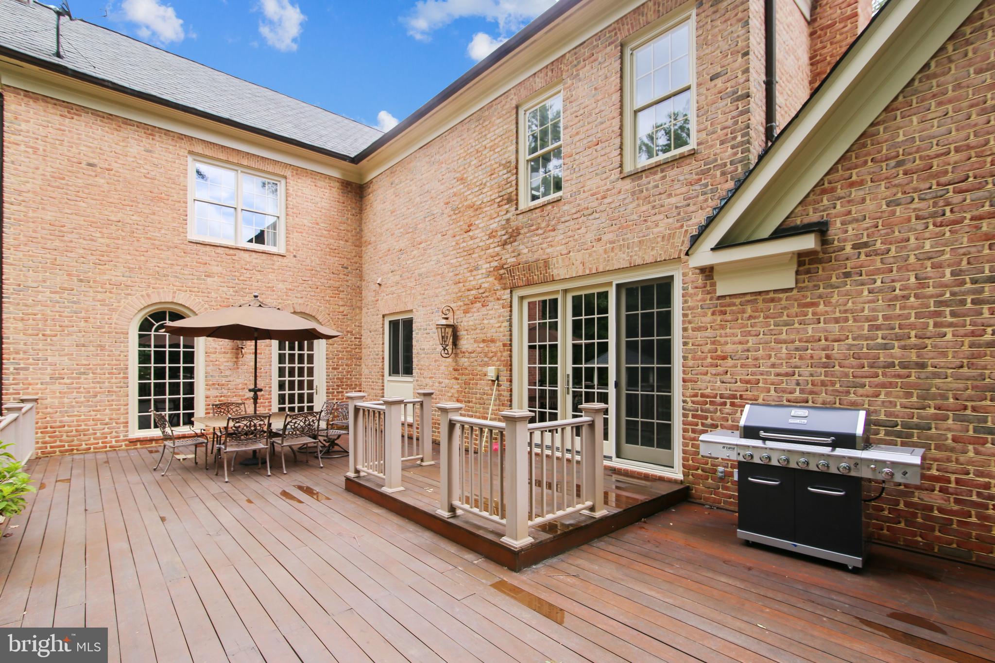 8723 Persimmon Tree Road Potomac, MD 20854 - Photo 26 of 81