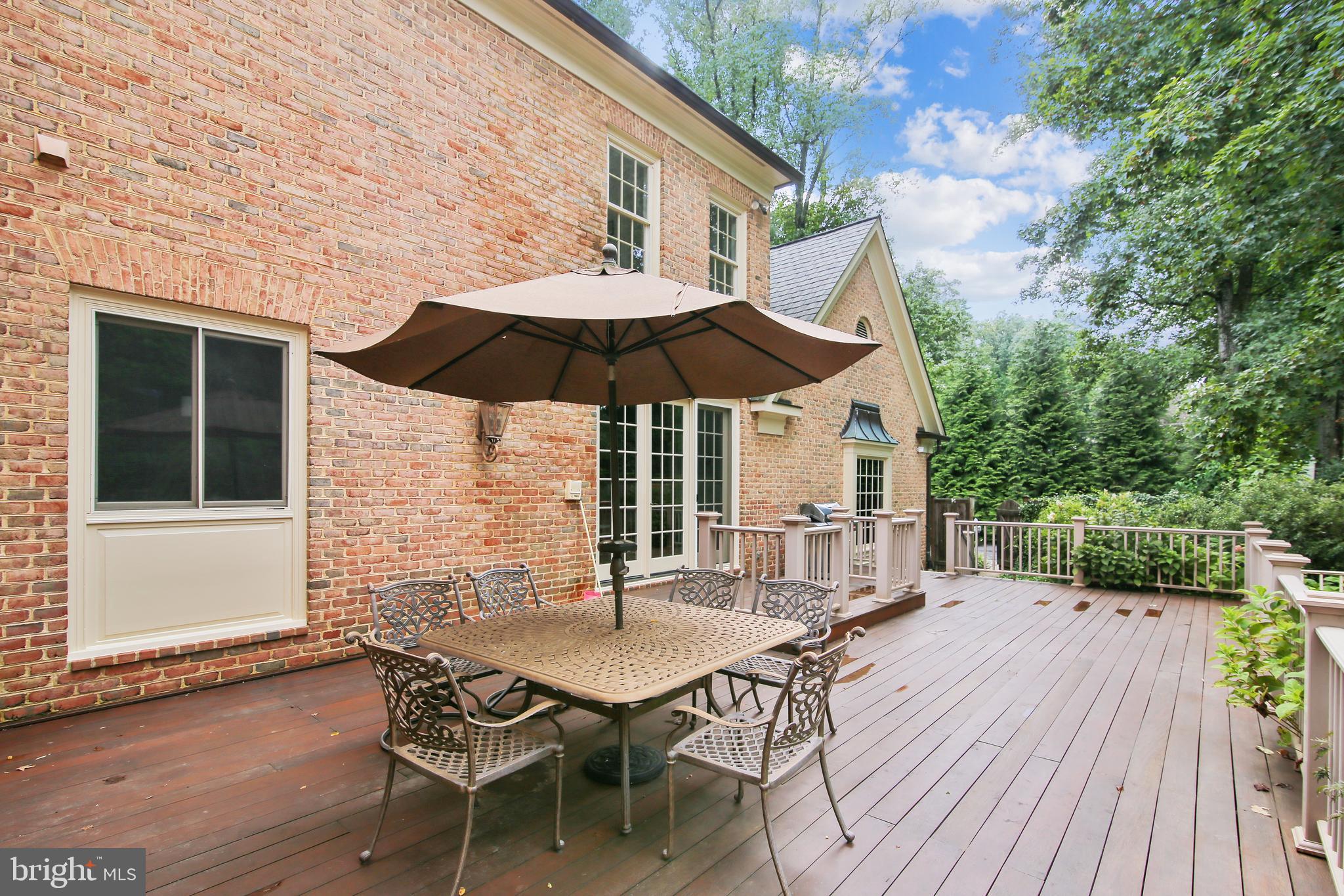 8723 Persimmon Tree Road Potomac, MD 20854 - Photo 27 of 81