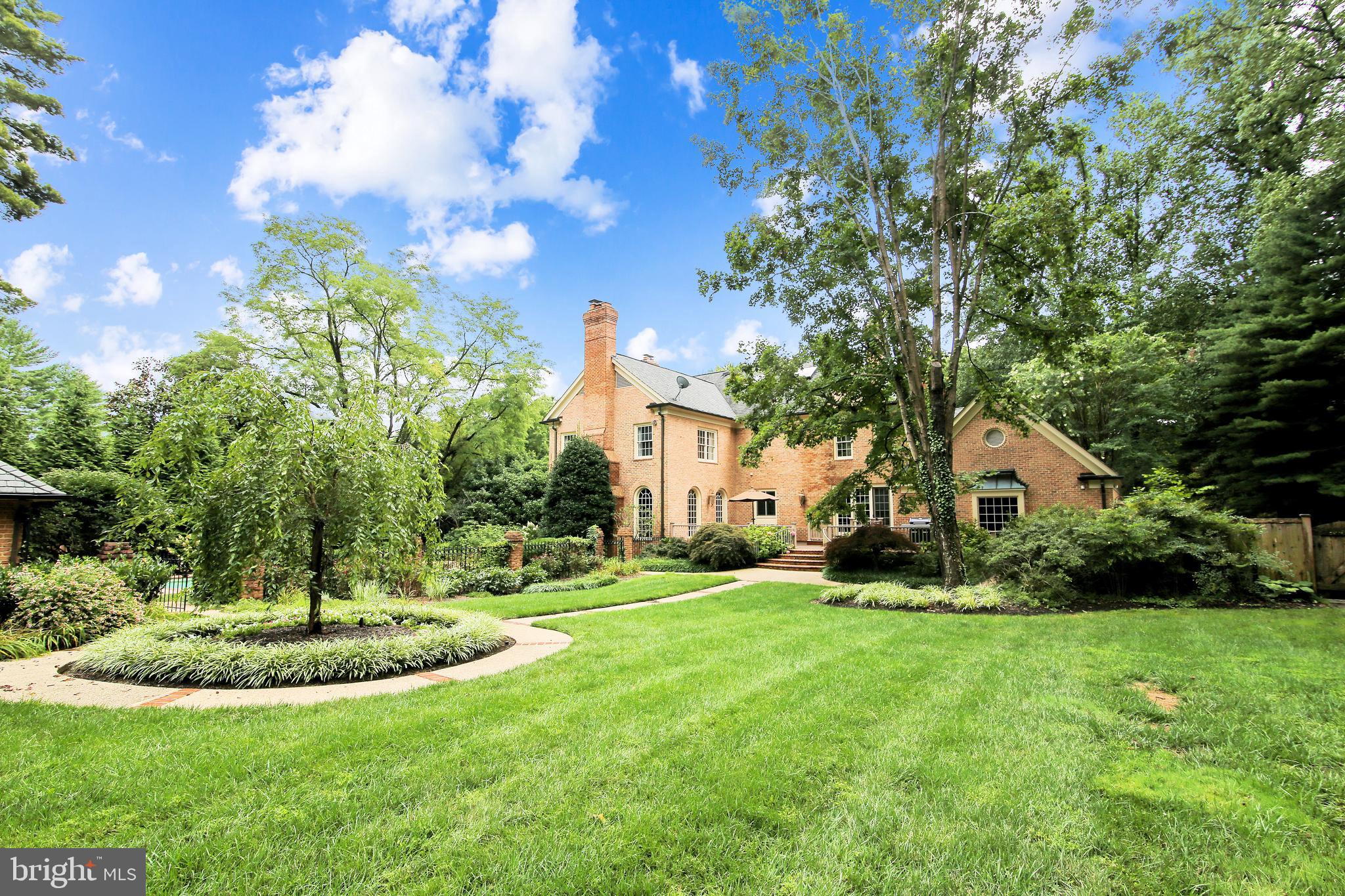 8723 Persimmon Tree Road Potomac, MD 20854 - Photo 30 of 81