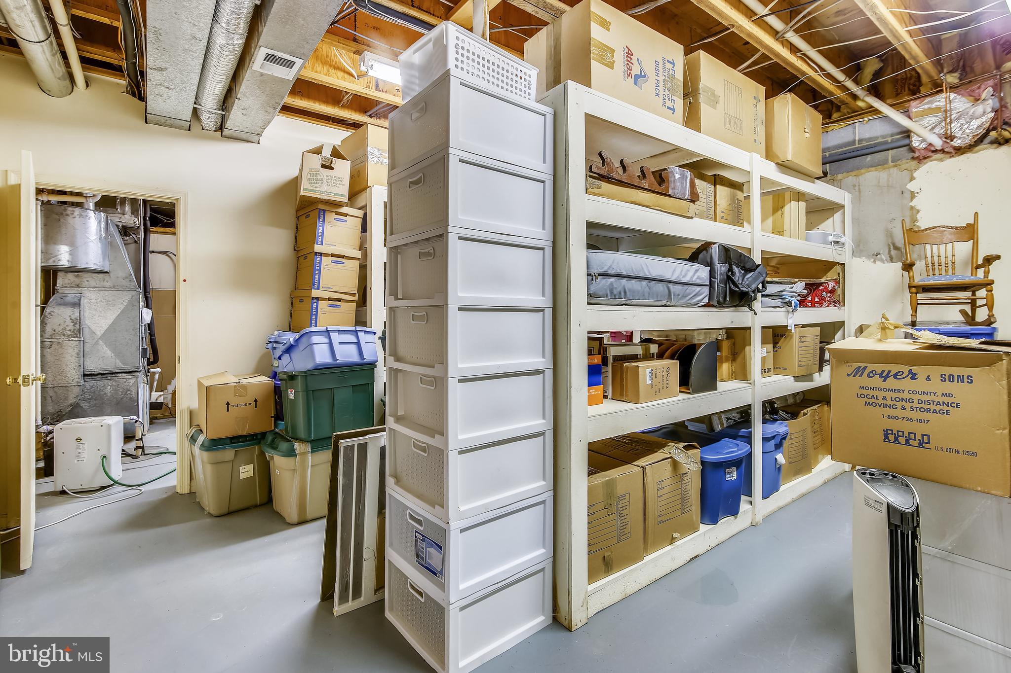 8723 Persimmon Tree Road Potomac, MD 20854 - Photo 64 of 81 LL storage