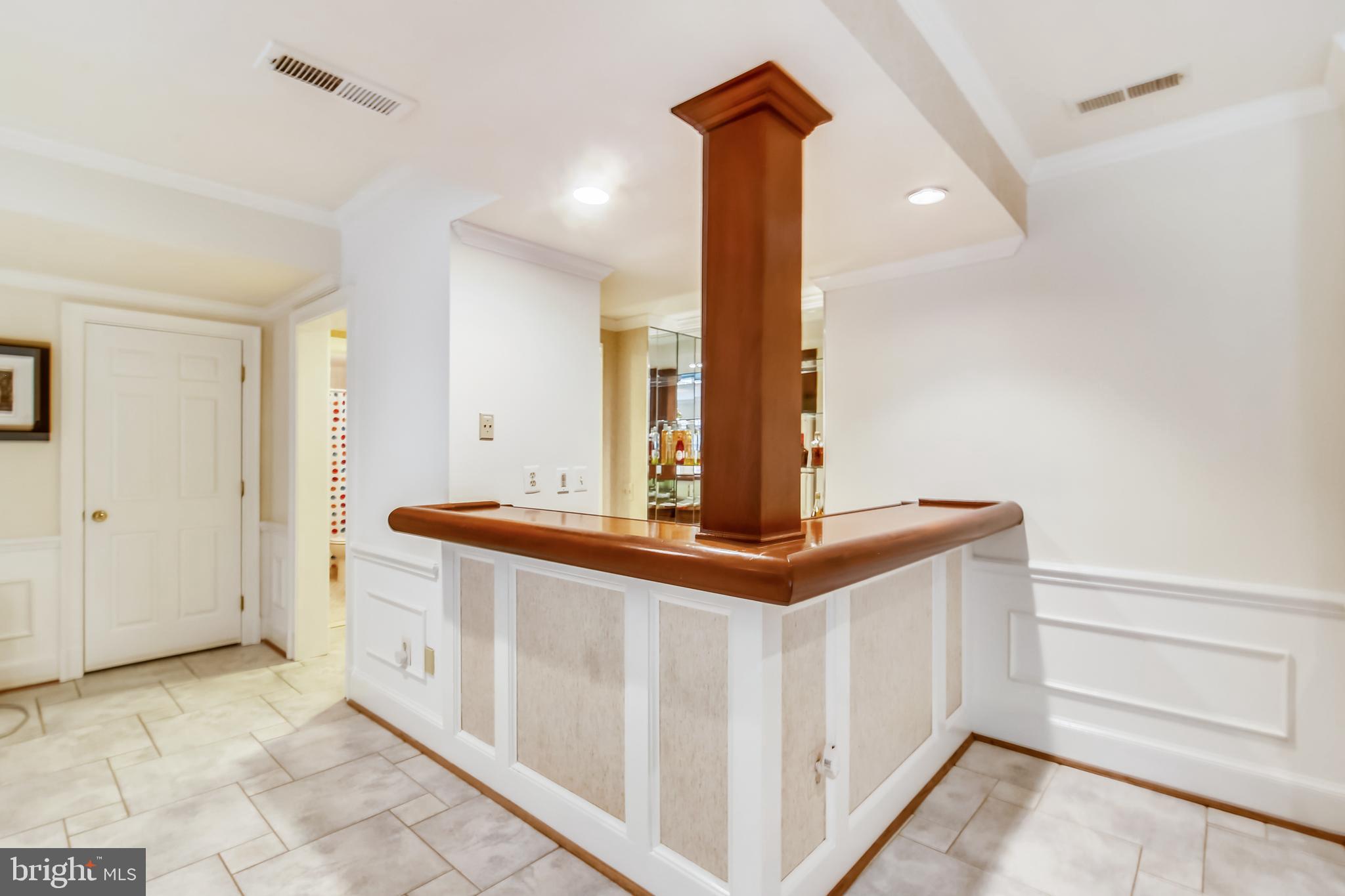 8723 Persimmon Tree Road Potomac, MD 20854 - Photo 70 of 81 LL rec rm bar