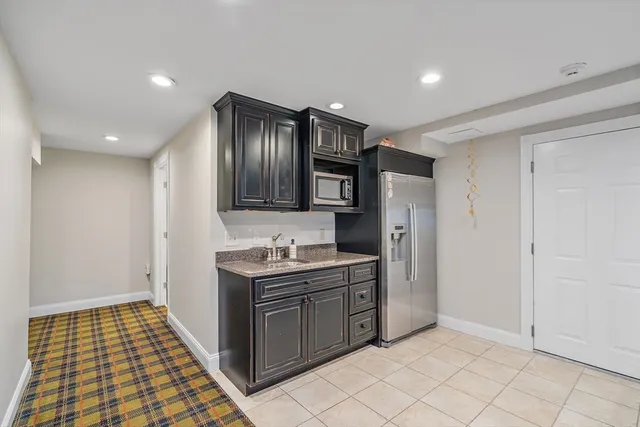 $2,695,000 | 14 Wolfpen Lane, Southborough, MA 01772