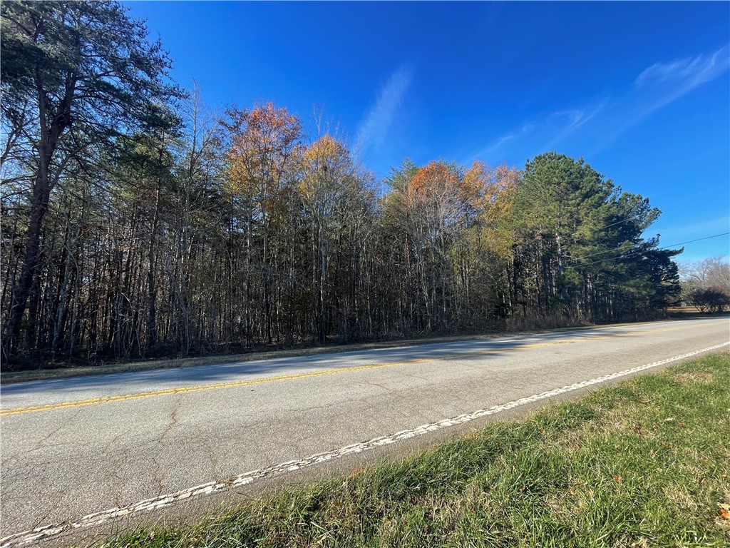 3-4 Keowee School Road Seneca, SC 29672 - Photo 32 of 39 Gallery Image 32