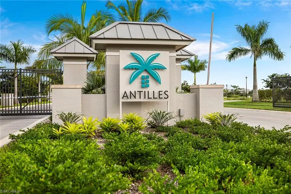 $7,500 | 172 Indies Drive East, Unit 101, Naples, FL 34114