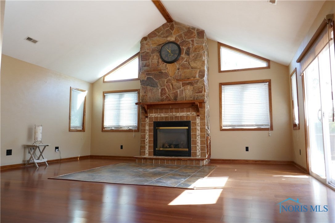 1826 Olimphia Road Toledo, OH 43615 - Photo 4 of 25 Gallery Image 4