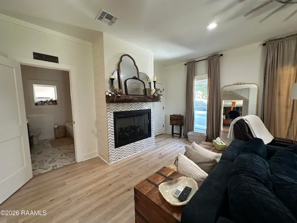 $649,999 | 2085 Main, Arnaudville, LA 70512