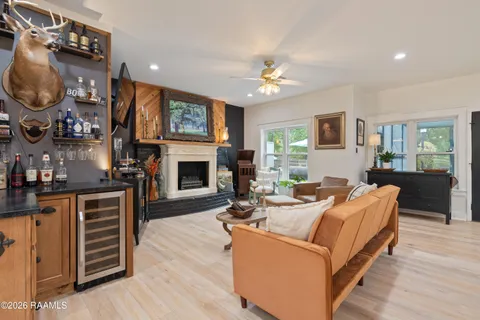 $649,999 | 2085 Main, Arnaudville, LA 70512