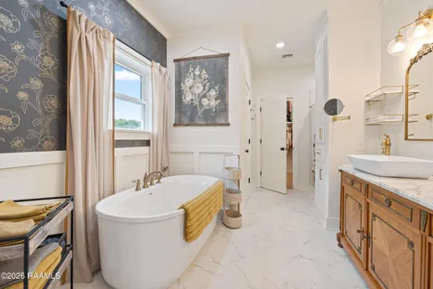 $649,999 | 2085 Main, Arnaudville, LA 70512