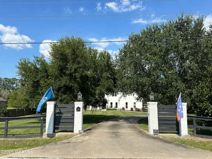 $649,999 | 2085 Main, Arnaudville, LA 70512