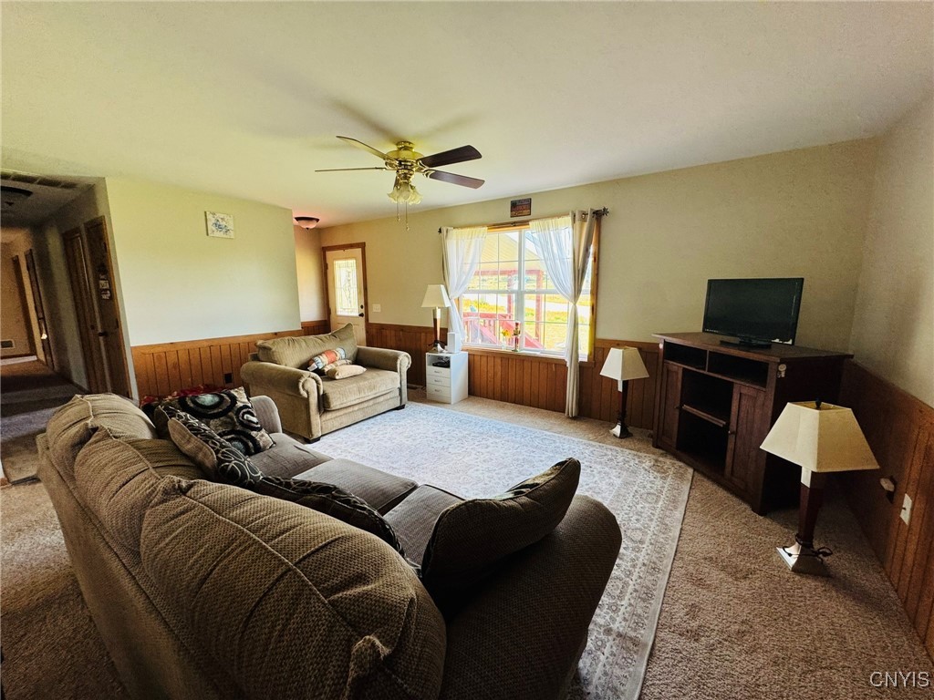 1049 Cortland Road Groton, NY 13073 - Photo 10 of 40 Living Room