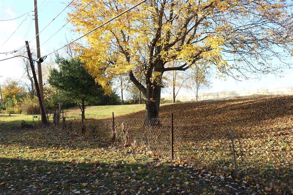 236 Andover Road Anderson, IN 46013 - Photo 12 of 14 Gallery Image 12